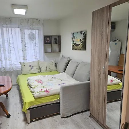 гарсониера в центъра на град L Apartamento Burgas